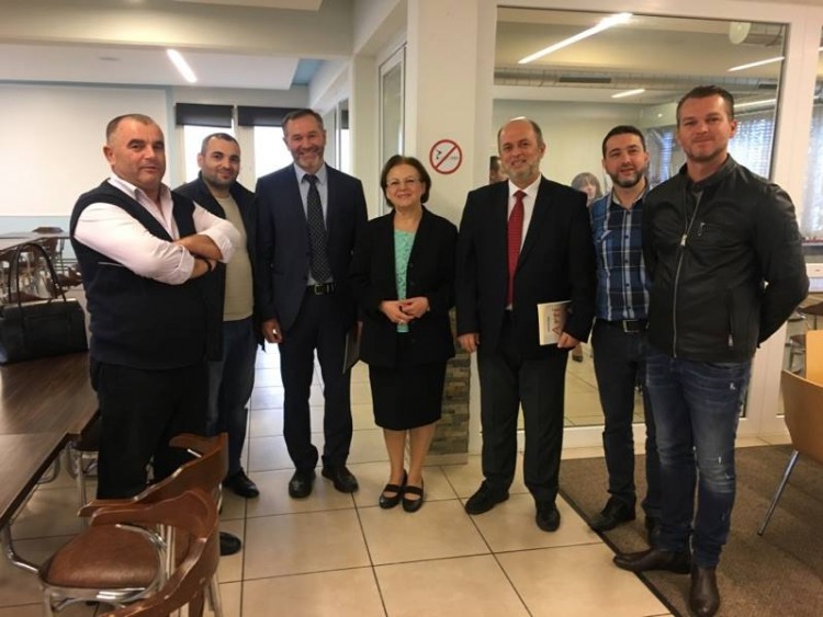 nehat-ismaili-takim-me-ambasadoren-breca-3