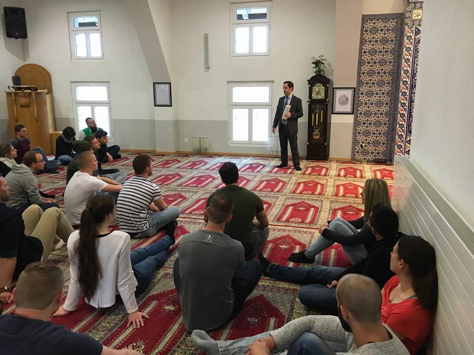 seminar me policine1